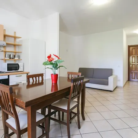 Garden - Two-bedroom - Airport - Self Check-in * Fiumicino