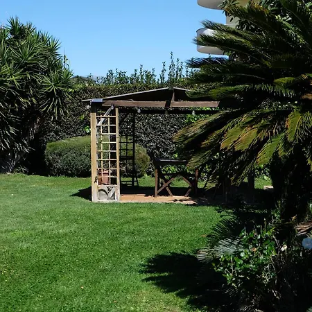 Apartment Garden - Two-bedroom - Airport - Self Check-in Fiumicino