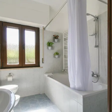 Garden - Two-bedroom - Airport - Self Check-in Apartment Fiumicino
